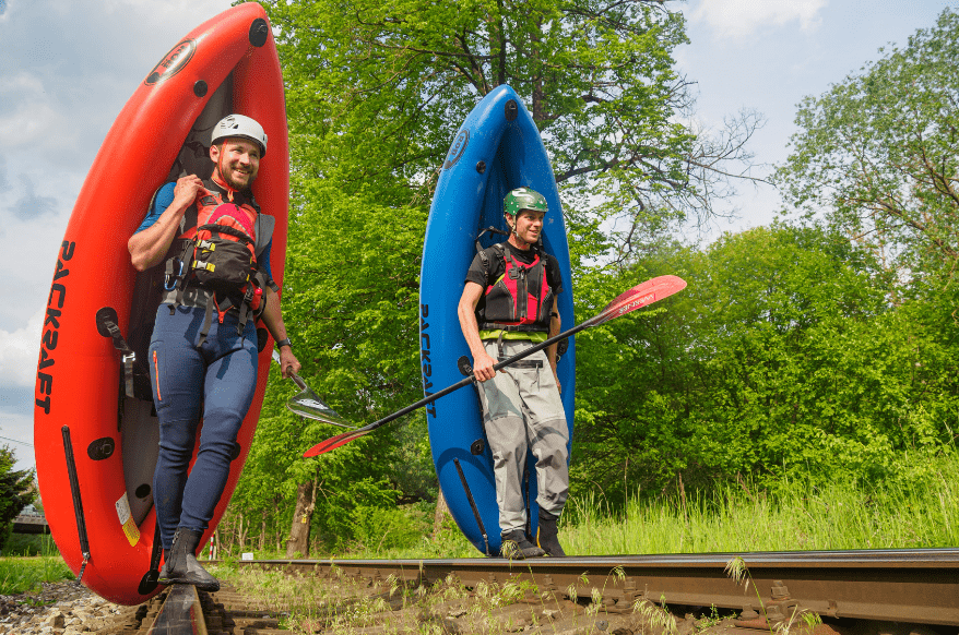超軽量&コンパクトなパックラフト