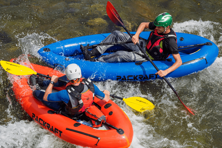 高排水セルフベイラーを搭載したパックラフト